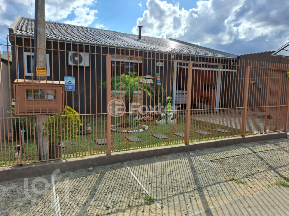 Casa à venda com 3 quartos, 100m² - Foto 38