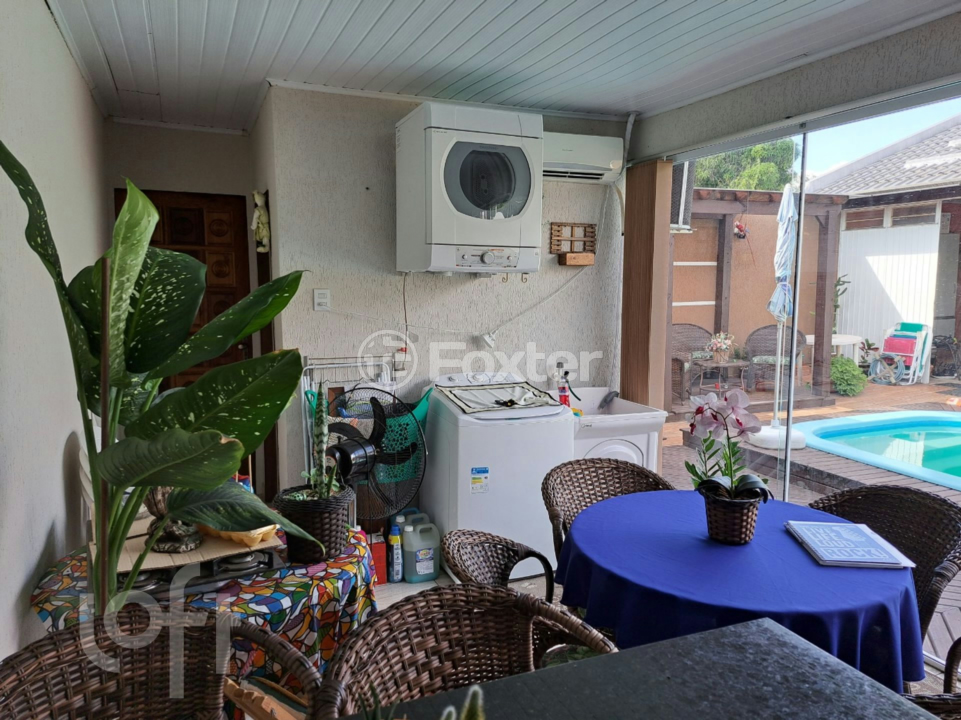 Casa à venda com 3 quartos, 100m² - Foto 5