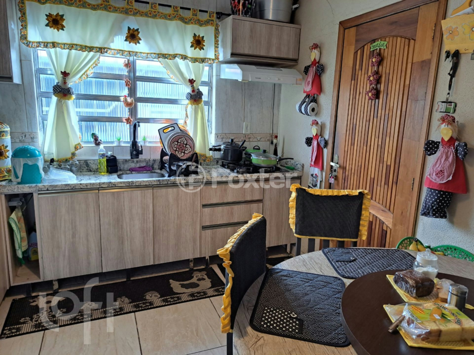 Casa à venda com 3 quartos, 100m² - Foto 26
