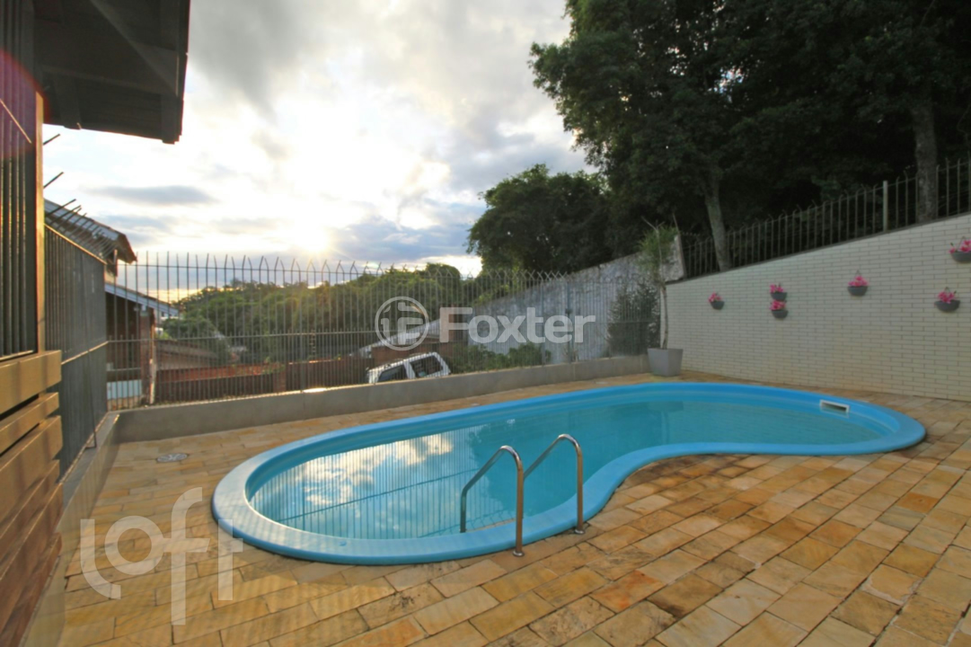 Casa à venda com 3 quartos, 245m² - Foto 34