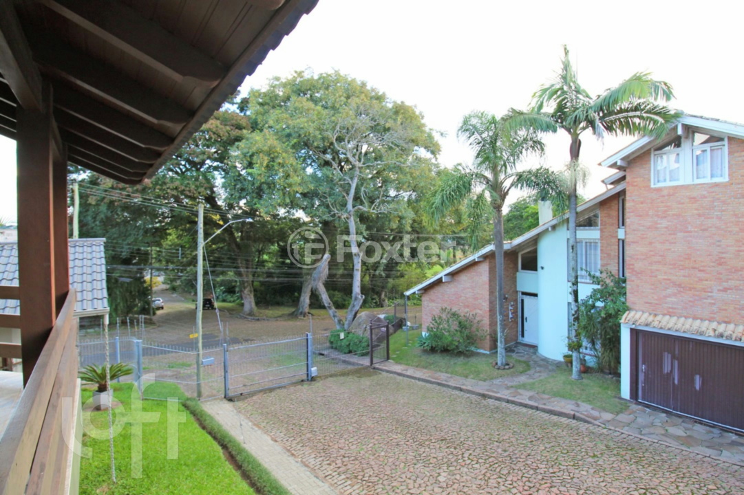 Casa à venda com 3 quartos, 245m² - Foto 21