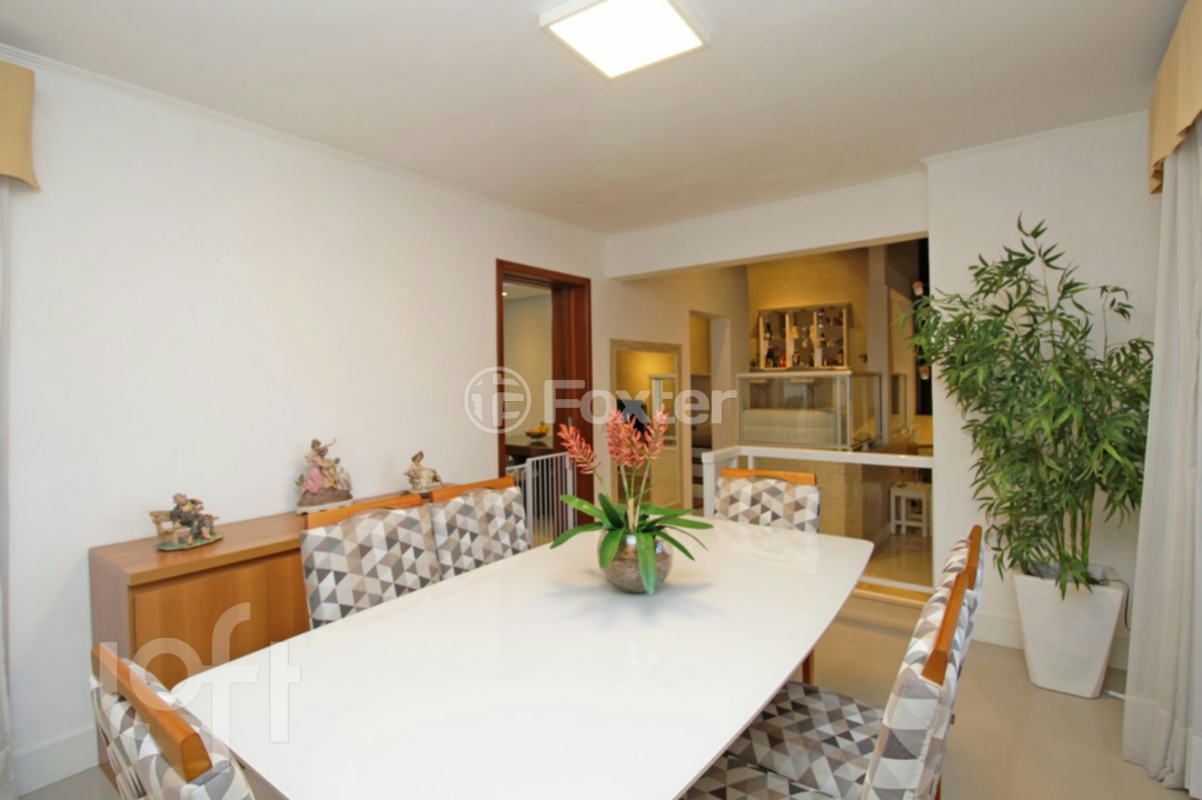 Casa à venda com 3 quartos, 245m² - Foto 5
