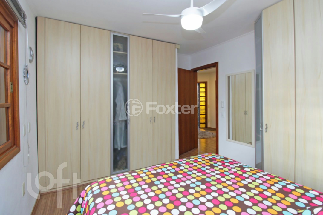 Casa à venda com 3 quartos, 245m² - Foto 17