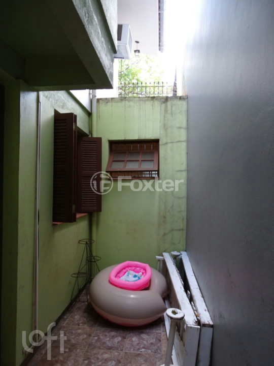 Casa à venda com 4 quartos, 278m² - Foto 24