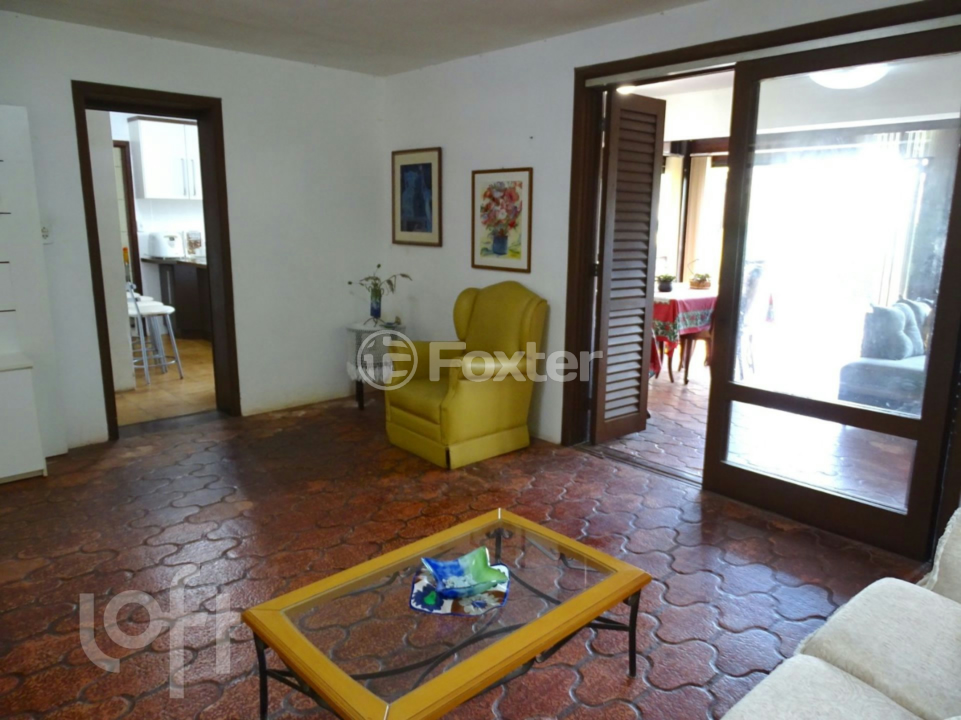Casa à venda com 4 quartos, 278m² - Foto 9