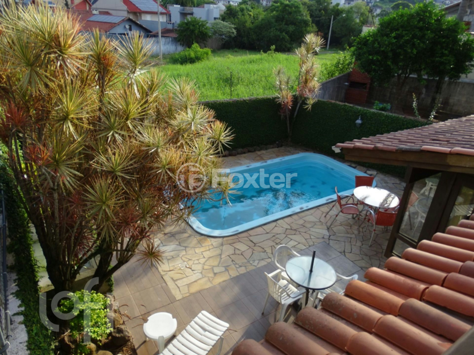 Casa à venda com 4 quartos, 278m² - Foto 34
