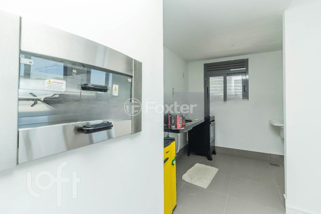 Apartamento à venda com 1 quarto, 60m² - Foto 4