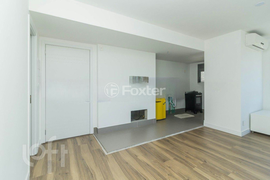 Apartamento à venda com 1 quarto, 60m² - Foto 2