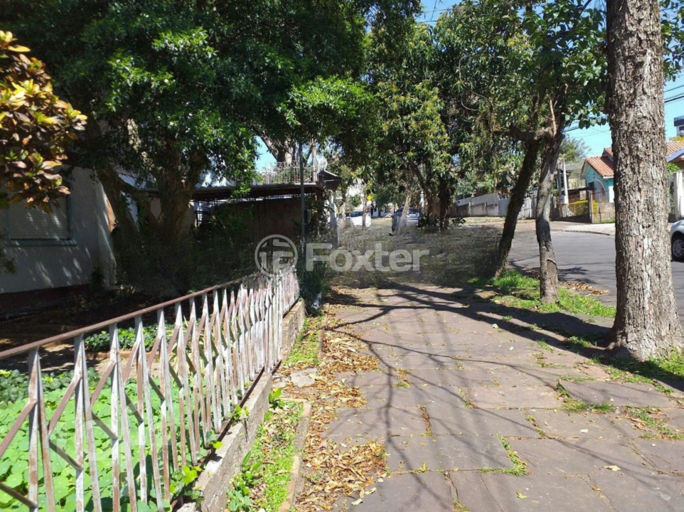 Casa à venda com 2 quartos, 121m² - Foto 4