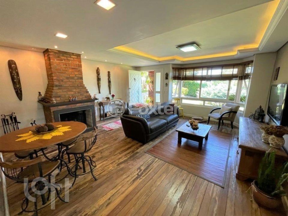 Casa de Condomínio à venda com 2 quartos, 176m² - Foto 1