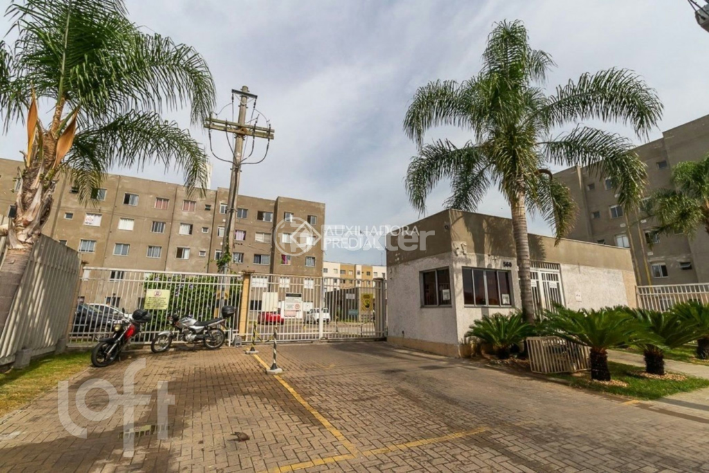Apartamento à venda com 2 quartos, 43m² - Foto 2