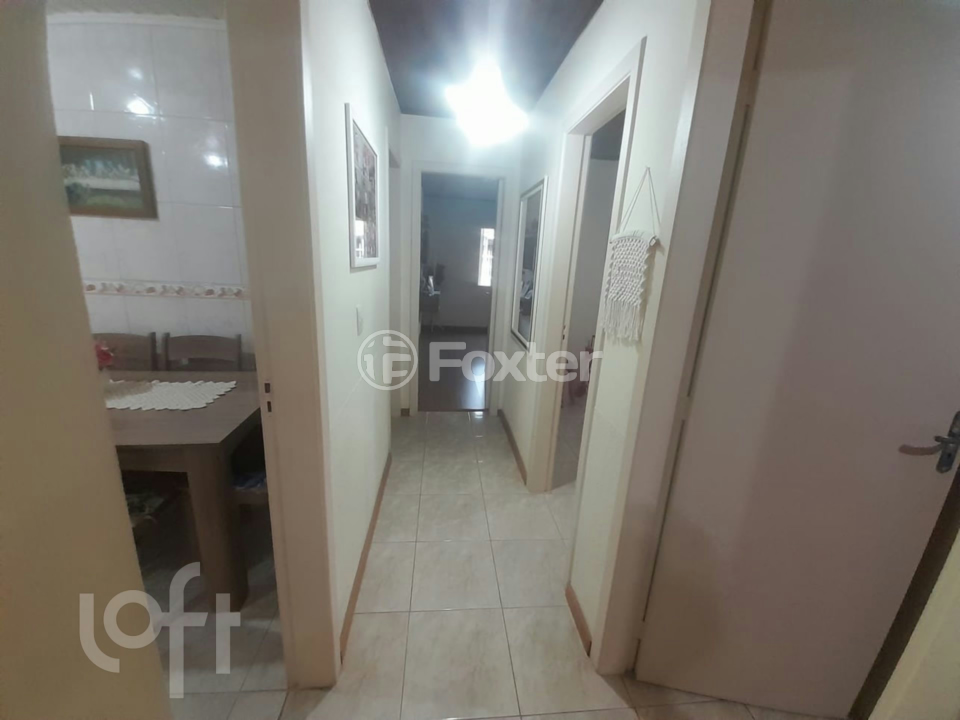 Casa à venda com 3 quartos, 110m² - Foto 4