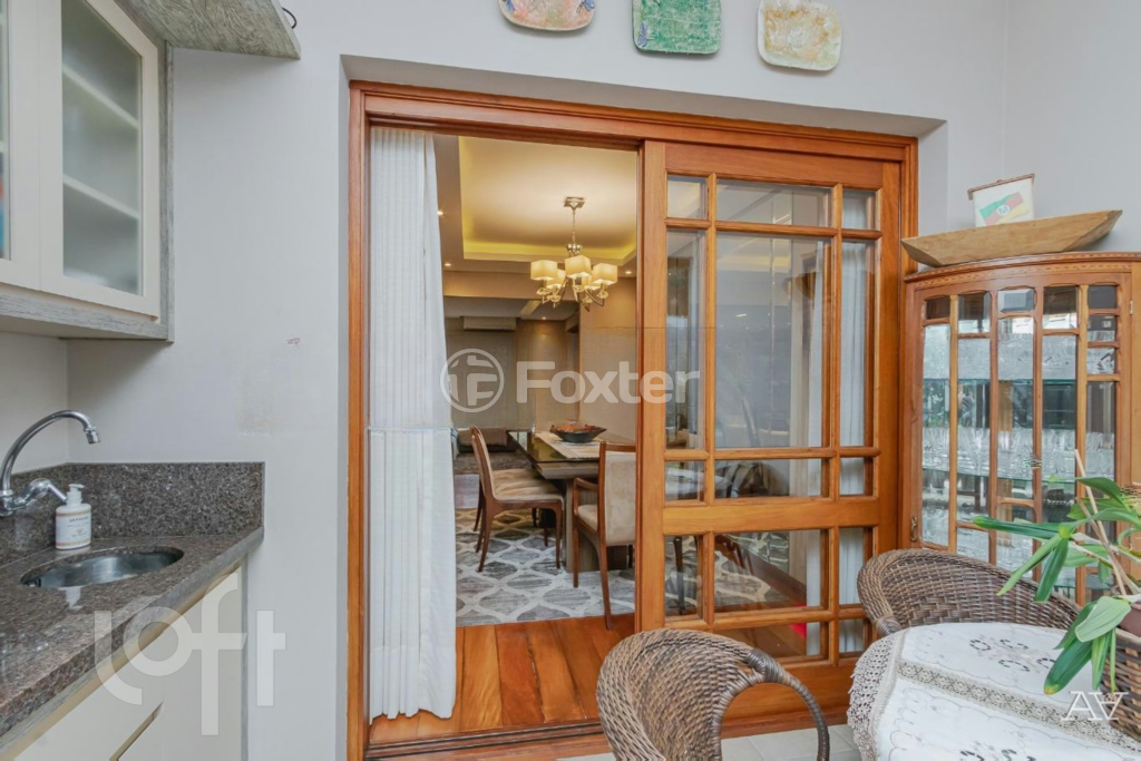 Casa de Condomínio à venda com 3 quartos, 244m² - Foto 11