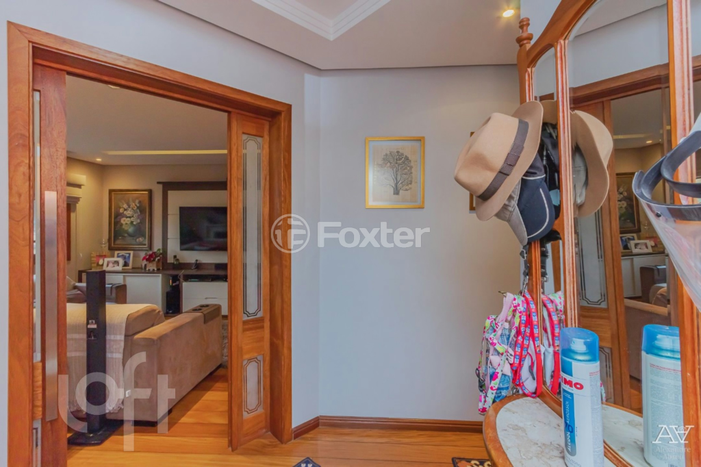 Casa de Condomínio à venda com 3 quartos, 244m² - Foto 32