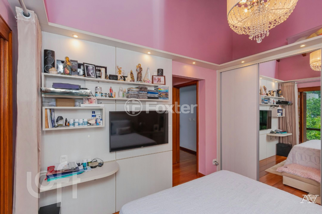 Casa de Condomínio à venda com 3 quartos, 244m² - Foto 26