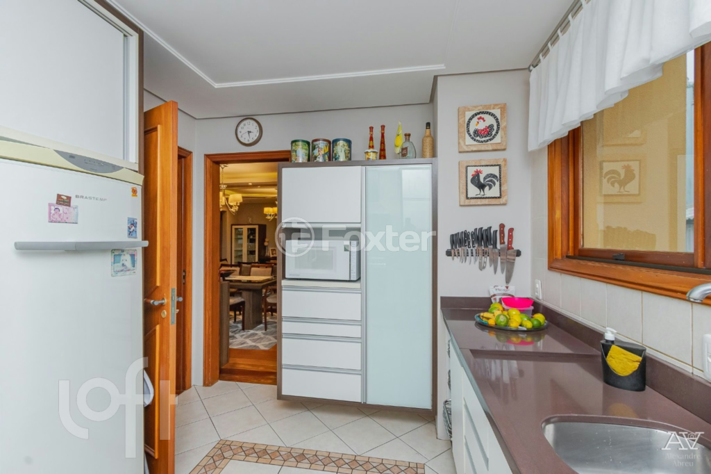 Casa de Condomínio à venda com 3 quartos, 244m² - Foto 14