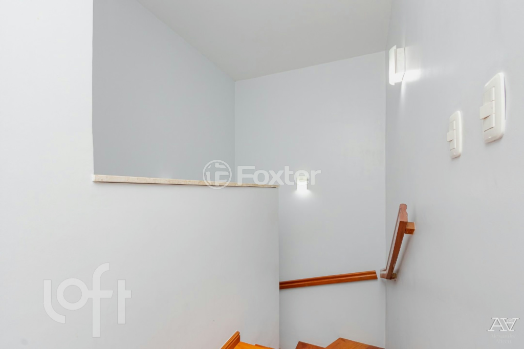 Casa de Condomínio à venda com 3 quartos, 244m² - Foto 33