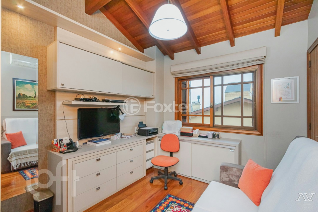 Casa de Condomínio à venda com 3 quartos, 244m² - Foto 17