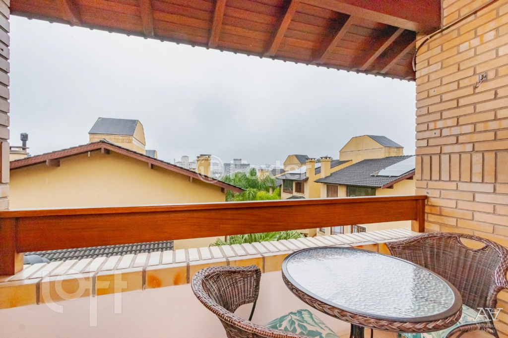 Casa de Condomínio à venda com 3 quartos, 244m² - Foto 23