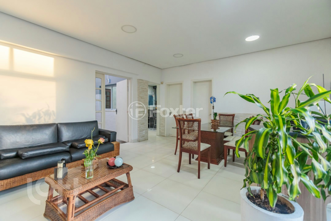 Casa à venda com 3 quartos, 304m² - Foto 17