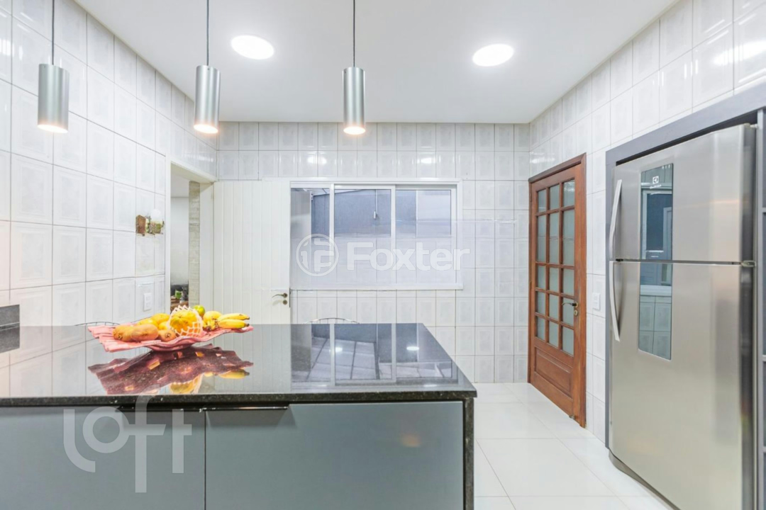 Casa à venda com 3 quartos, 304m² - Foto 14