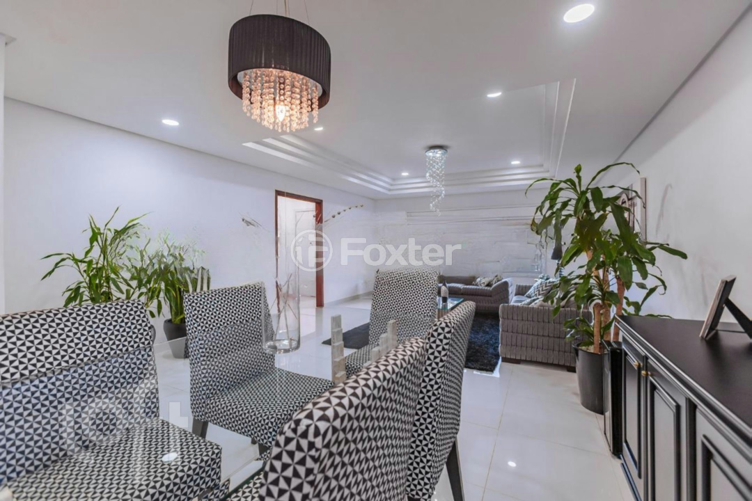 Casa à venda com 3 quartos, 304m² - Foto 1