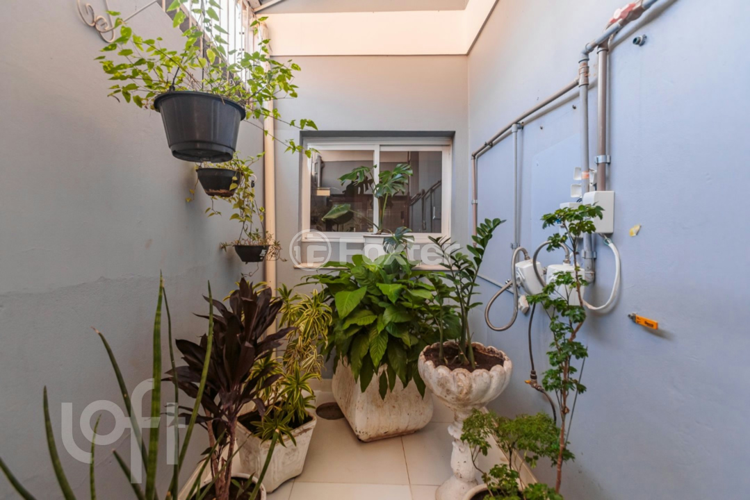 Casa à venda com 3 quartos, 304m² - Foto 10