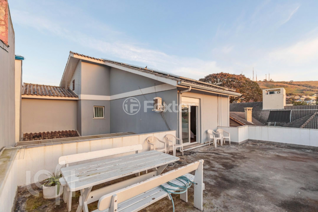 Casa à venda com 3 quartos, 304m² - Foto 29