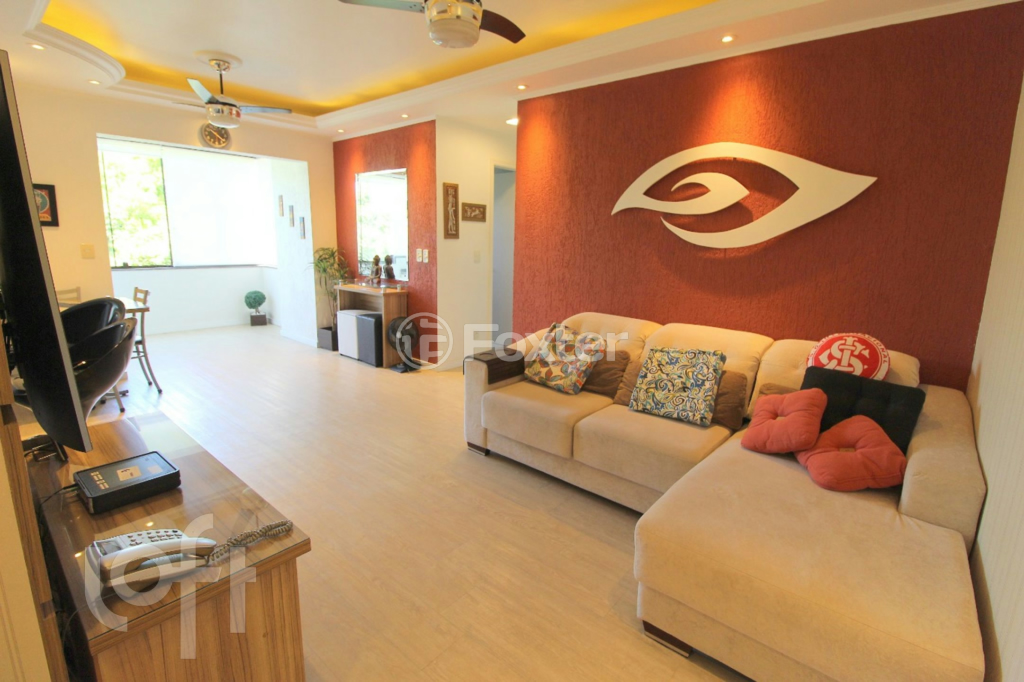 Apartamento à venda com 2 quartos, 67m² - Foto 4
