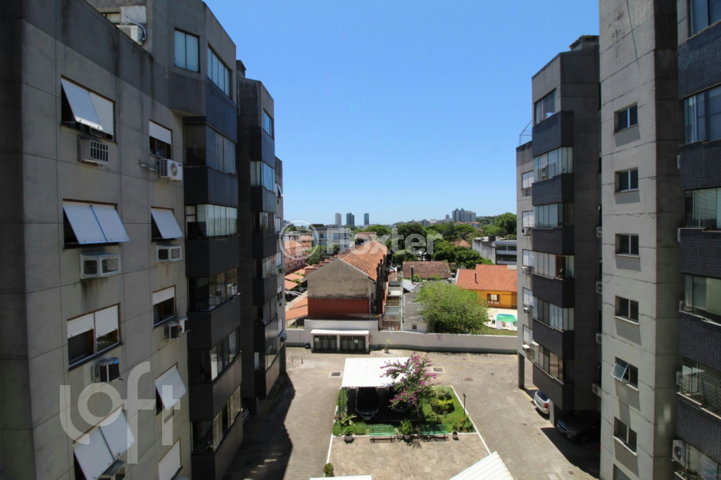 Apartamento à venda com 2 quartos, 67m² - Foto 15
