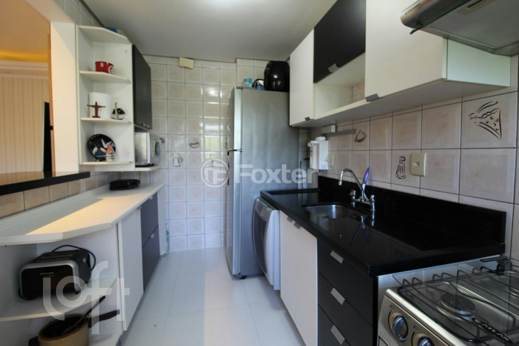Apartamento à venda com 2 quartos, 67m² - Foto 3