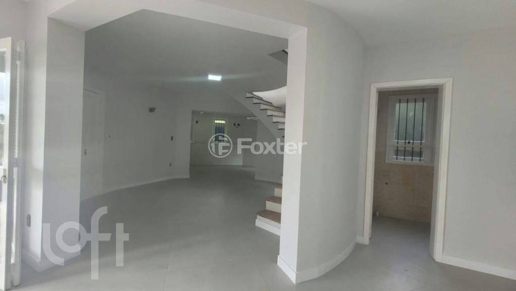 Casa à venda com 3 quartos, 239m² - Foto 5