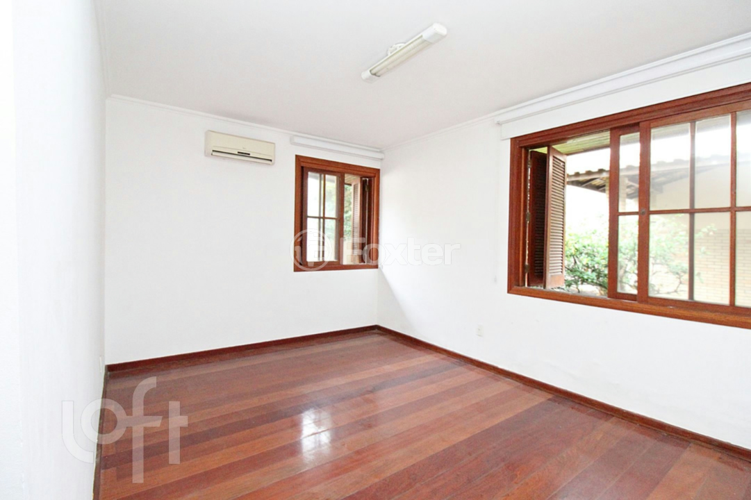 Casa à venda com 4 quartos, 400m² - Foto 22
