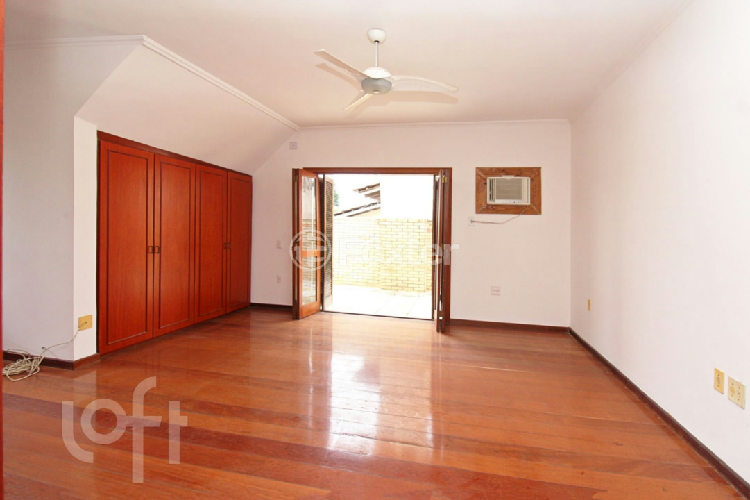 Casa à venda com 4 quartos, 400m² - Foto 8