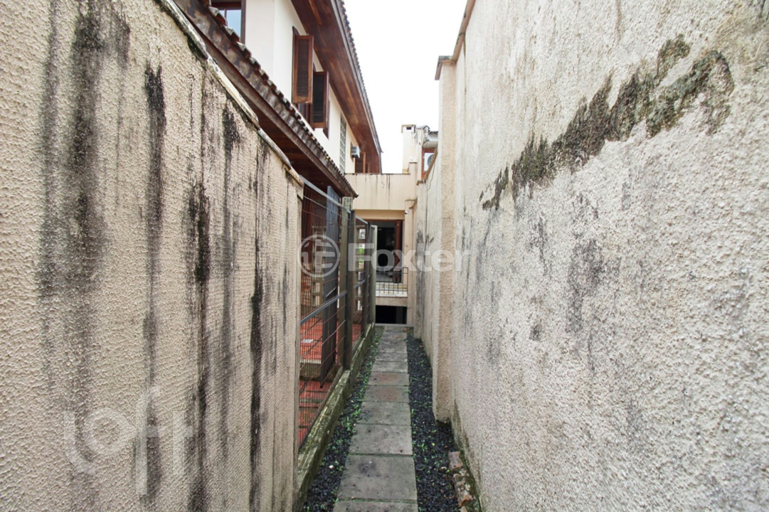 Casa à venda com 4 quartos, 400m² - Foto 40