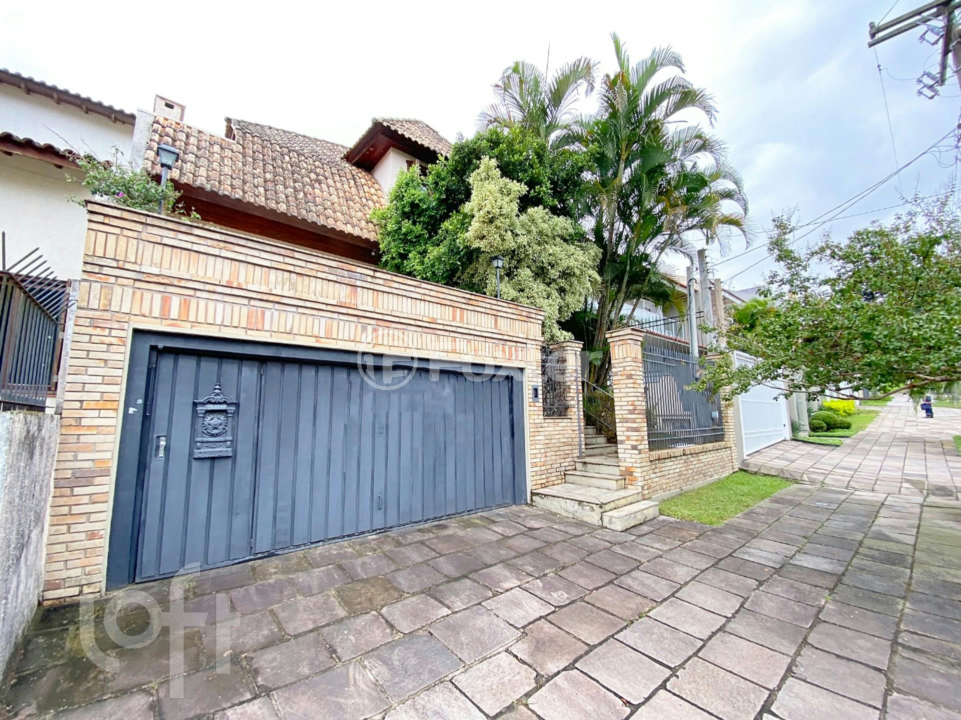 Casa à venda com 4 quartos, 400m² - Foto 3
