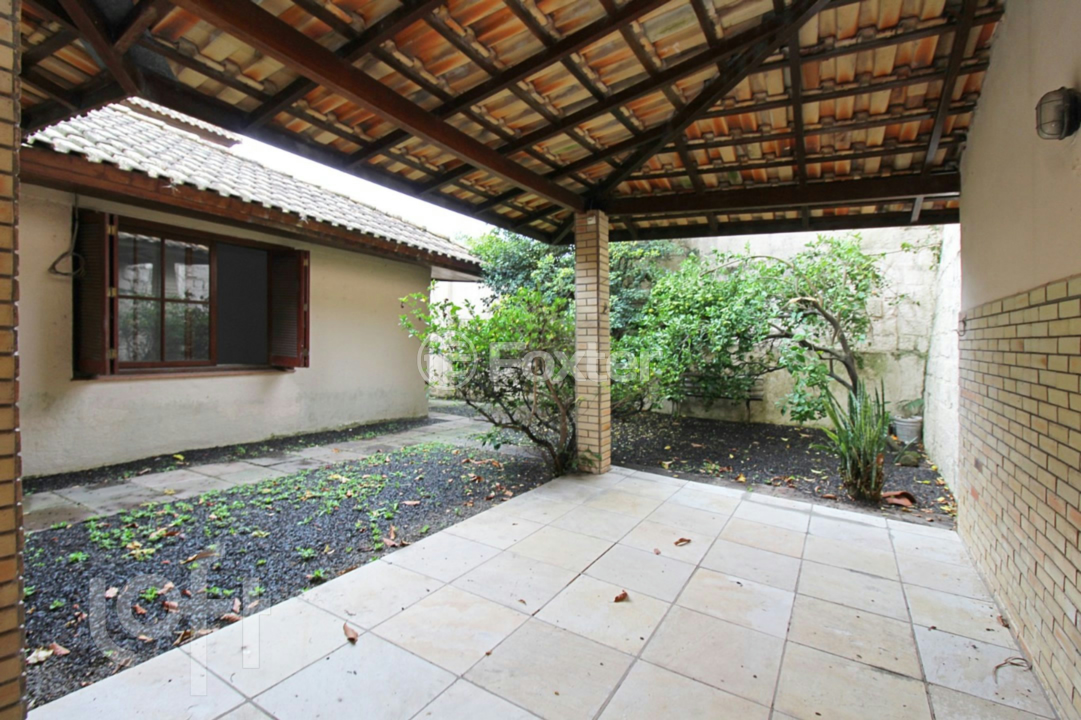 Casa à venda com 4 quartos, 400m² - Foto 36