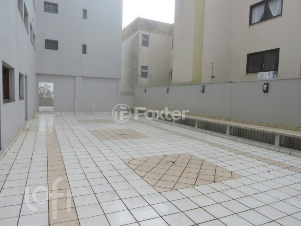 Apartamento à venda com 3 quartos, 109m² - Foto 29
