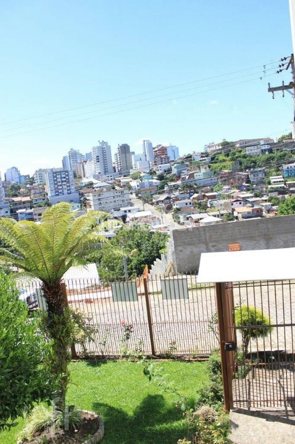 Casa à venda com 4 quartos, 352m² - Foto 21