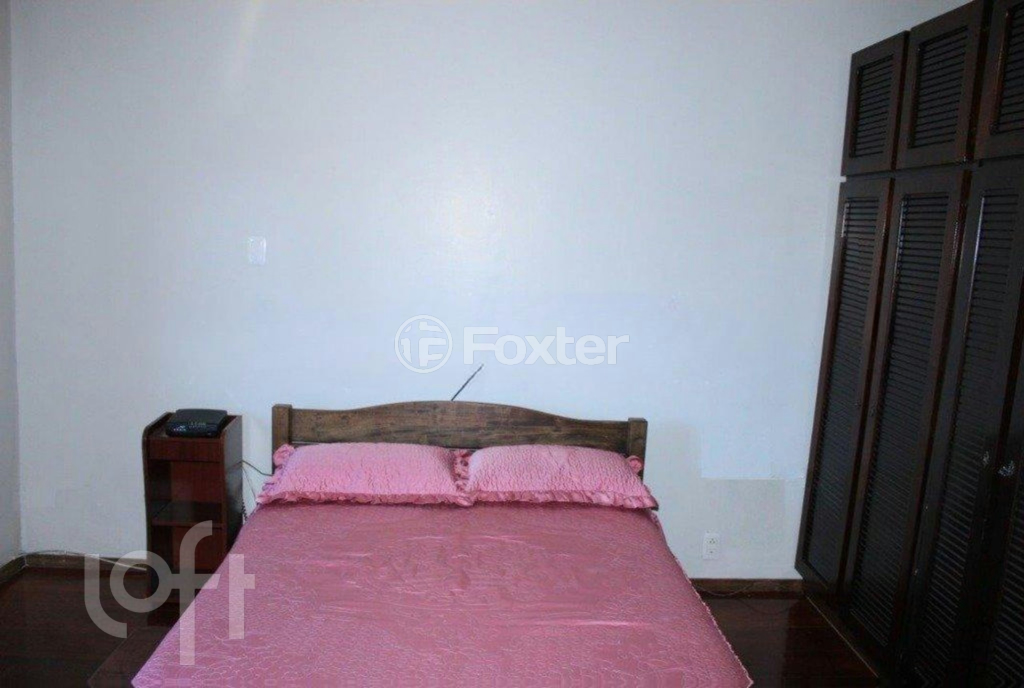 Casa à venda com 4 quartos, 352m² - Foto 13