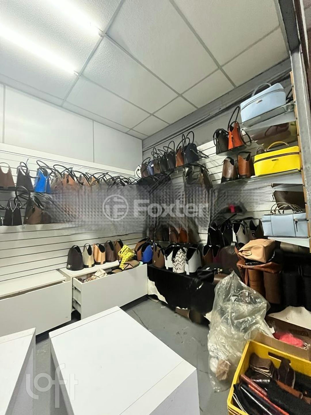 Casa à venda com 2 quartos, 352m² - Foto 30