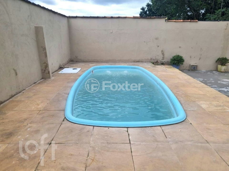 Casa à venda com 2 quartos, 100m² - Foto 13