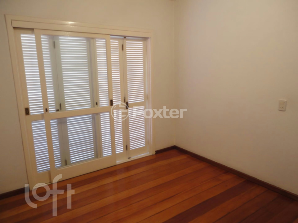 Casa à venda com 4 quartos, 249m² - Foto 28