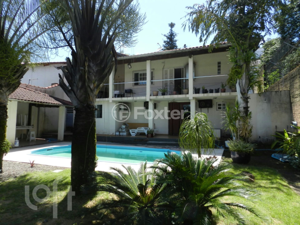 Casa à venda com 2 quartos, 262m² - Foto 1