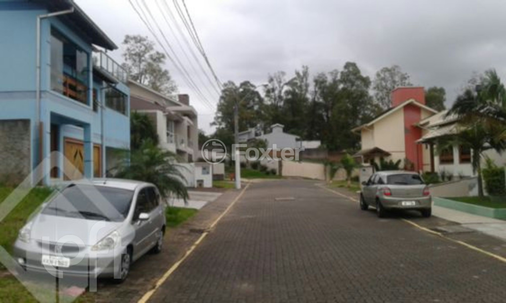 Casa de Condomínio à venda com 3 quartos, 236m² - Foto 20