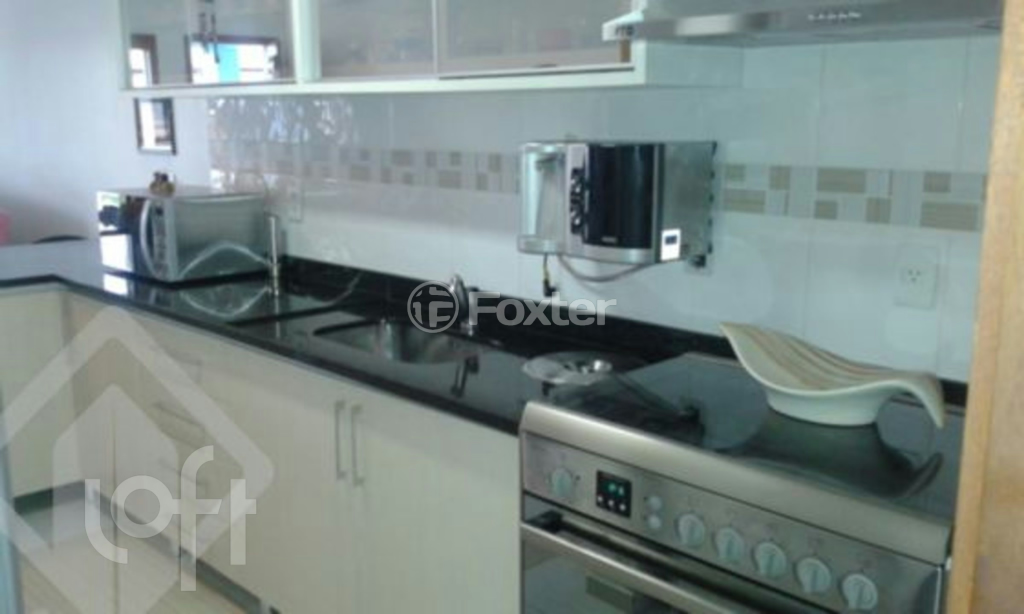 Casa de Condomínio à venda com 3 quartos, 236m² - Foto 5