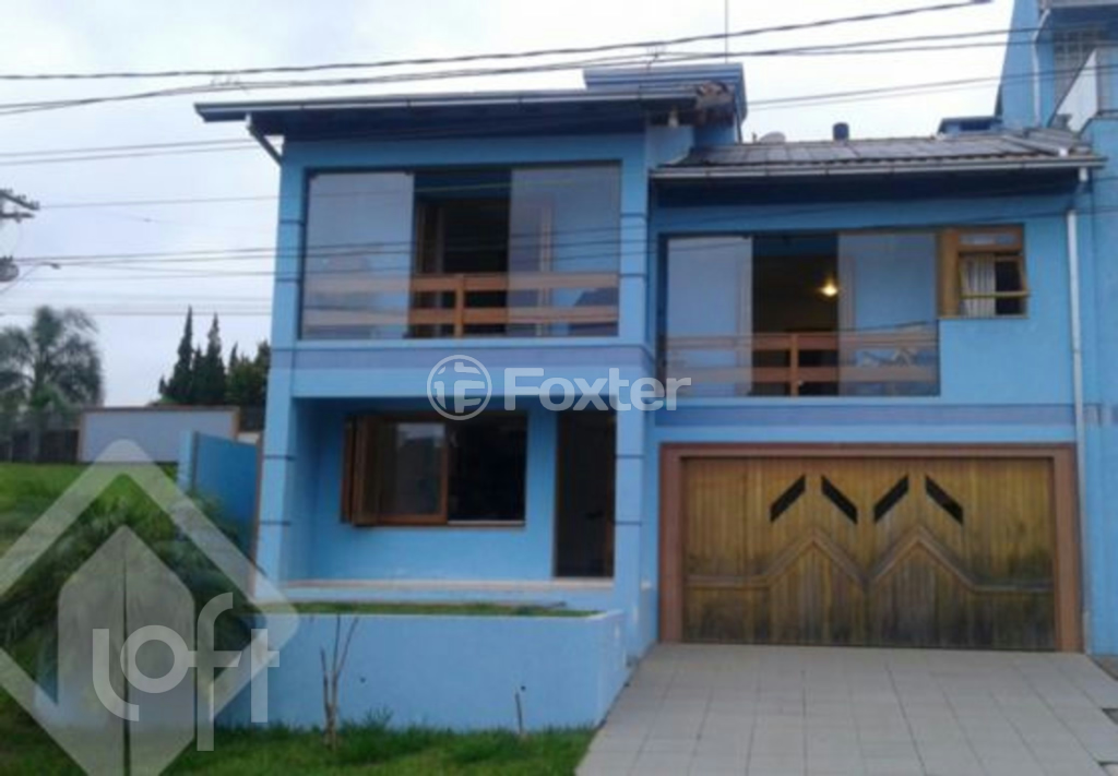 Casa de Condomínio à venda com 3 quartos, 236m² - Foto 2