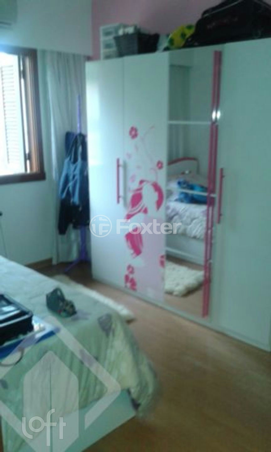 Casa de Condomínio à venda com 3 quartos, 236m² - Foto 15