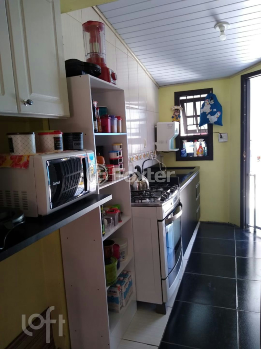 Casa à venda com 2 quartos, 44m² - Foto 8