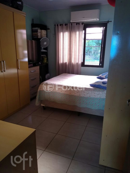 Casa à venda com 2 quartos, 44m² - Foto 4